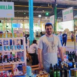 La olivícola LAUR llevó sus productos a una importante feria en Buenos Aires