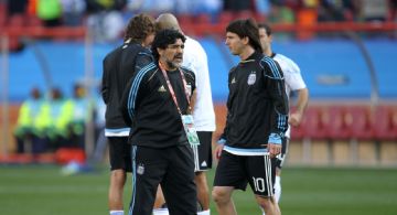Maradona y Messi, en el mejor equipo de todos los tiempos