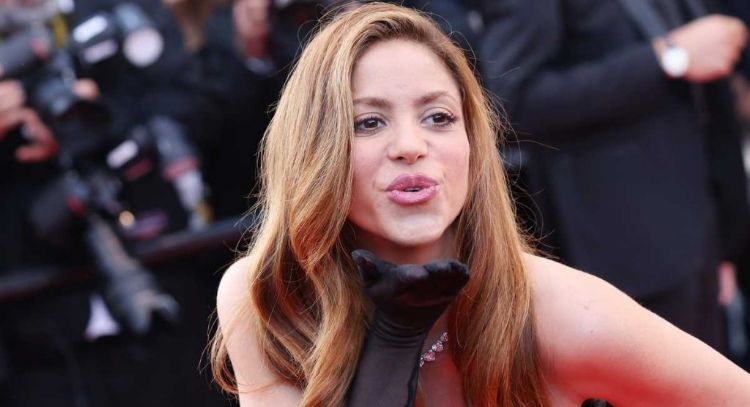Shakira se muda definitivamente junto a sus padres e hijos