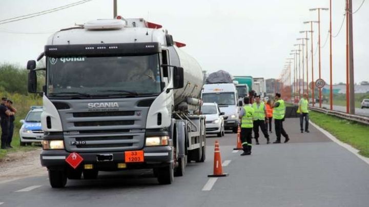 Restringen la circulación de camiones por rutas nacionales durante el fin de semana