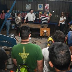 Godoy Cruz entregó kits de trabajo a estudiantes de talleres de oficios