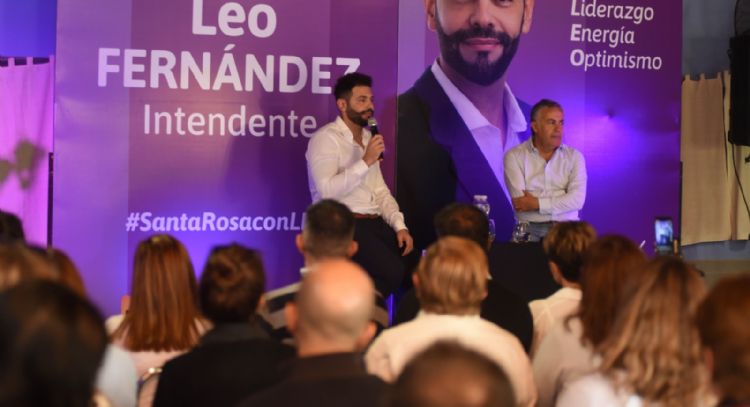 Cornejo presentó a Leo Fernández como precandidato a intendente de Santa Rosa