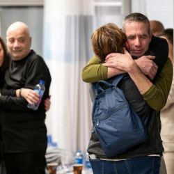 Rescatan a dos rehenes argentinos durante un operativo en la Franja de Gaza