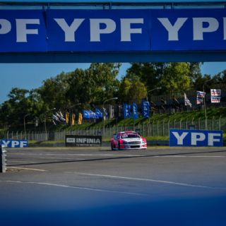 Arranca el torneo del Top Race V6 en Rosario